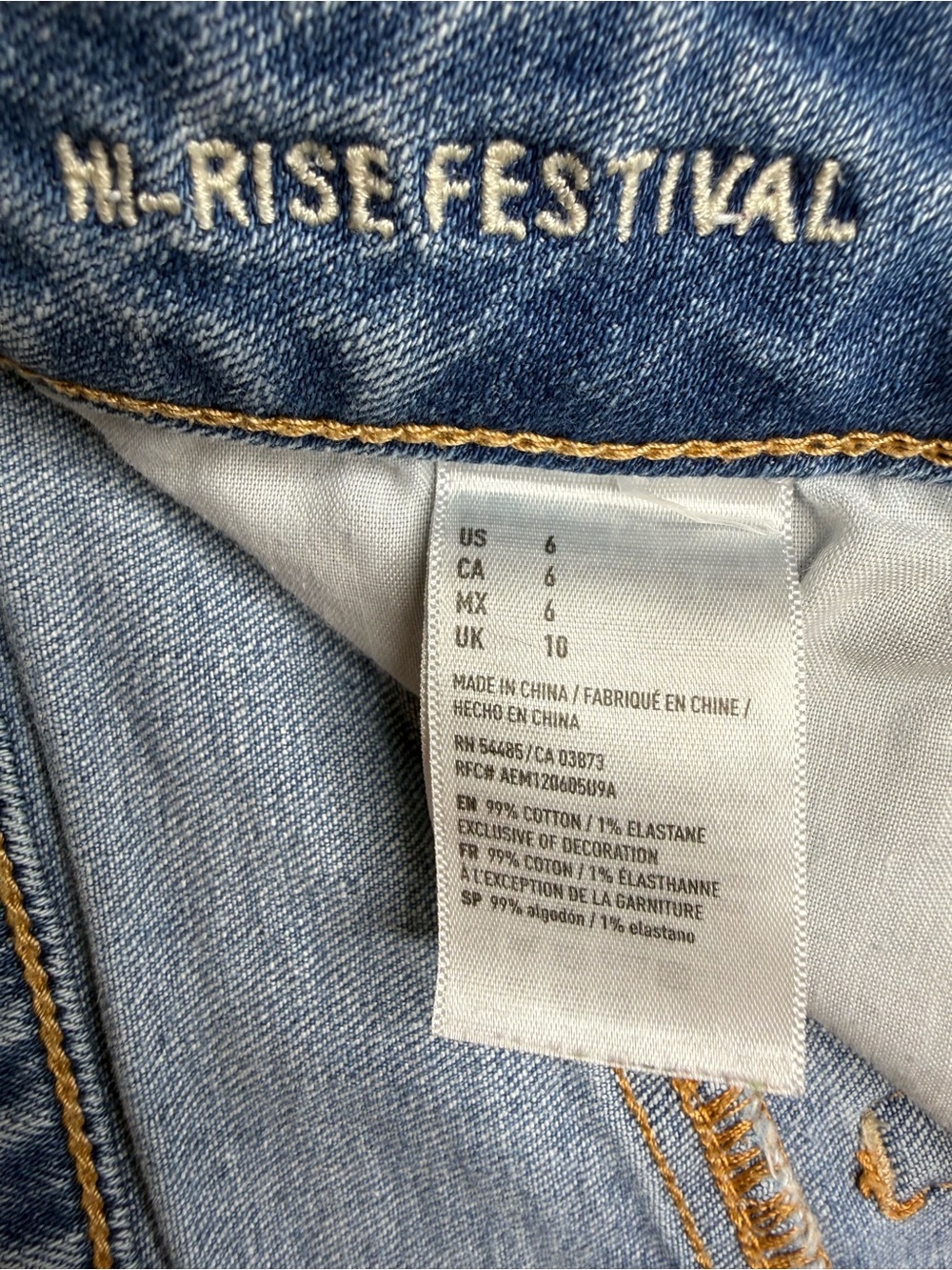 American Eagle Outfitters Hi-Rise Festival Light Wash Distressed Denim Shorts 4 - Picture 6 of 12